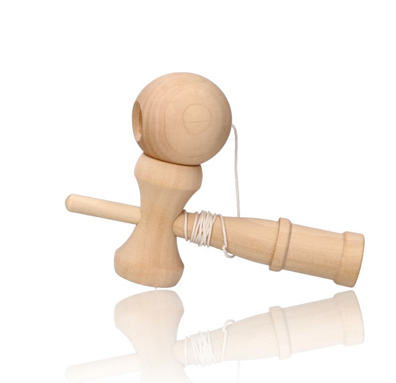 Kendama naturalna - japońska gra zręcznościowa