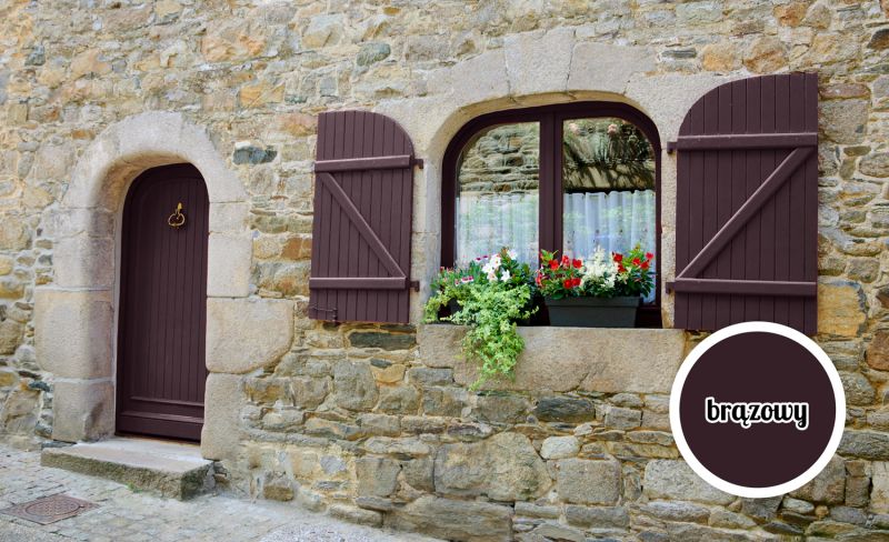 Farba zewnętrzna Outdoor&More 0,75l Brązowa